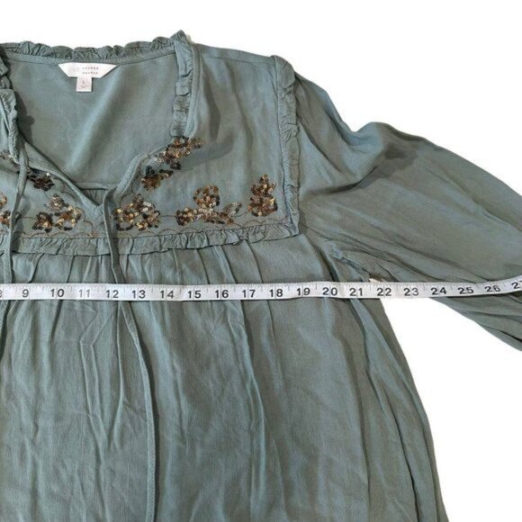 Lauren Conrad Women SZ L Pale Green Sequins Embroidered Long Sleeve Casual Top - Picture 6 of 12